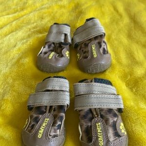 QUMY Dog Boots Waterproof Shoes for Dogs reflective straps NWOT